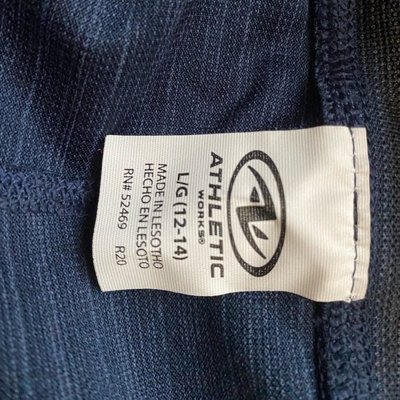 Navy Leggings - Picture 2 of 3